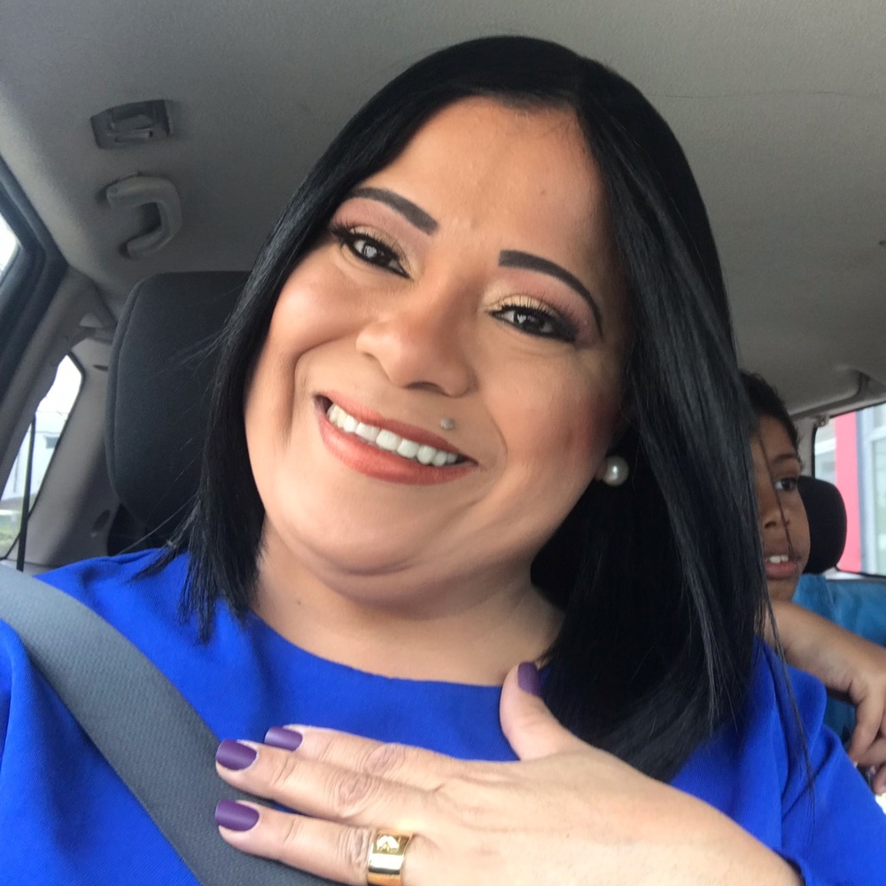 Meet your Posher, Neris lynette